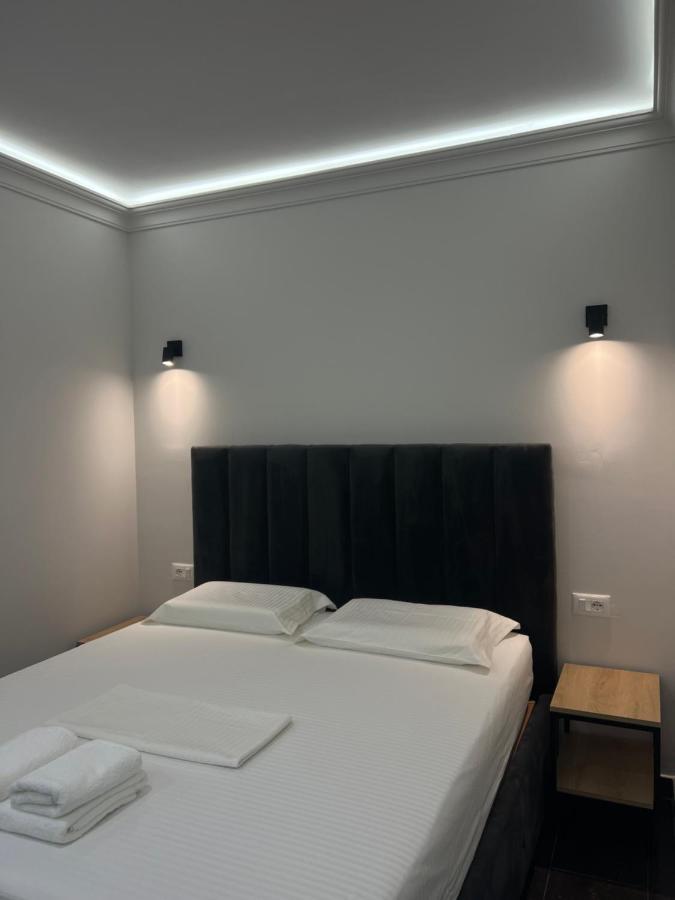 Checkpoint Tirana Apartments Eksteriør billede